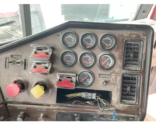 Freightliner FLD120 Dash Assembly