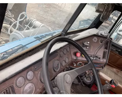 Freightliner FLD120 Dash Assembly