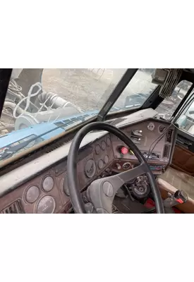 Freightliner FLD120 Dash Assembly