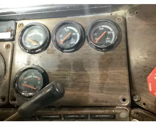 Freightliner FLD120 Dash Assembly