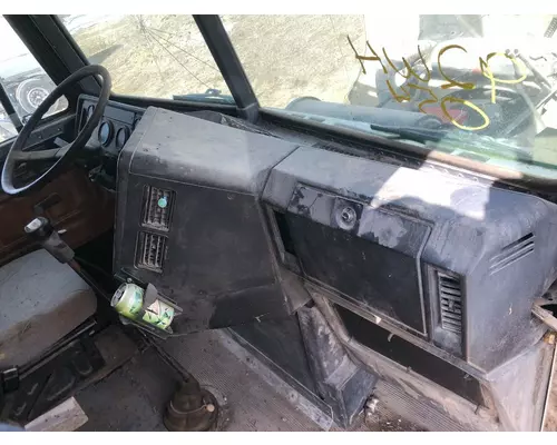 Freightliner FLD120 Dash Assembly