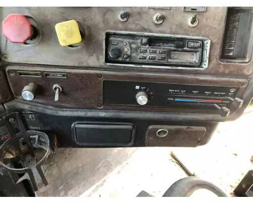 Freightliner FLD120 Dash Assembly