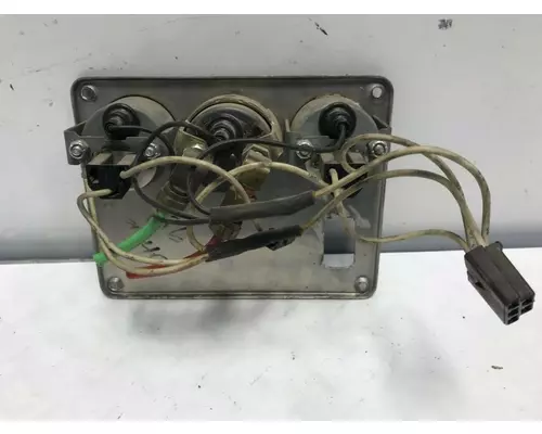 Freightliner FLD120 Dash Assembly