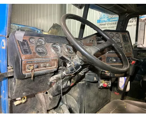 Freightliner FLD120 Dash Assembly