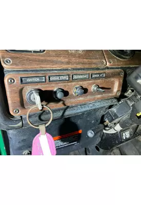 Freightliner FLD120 Dash Assembly