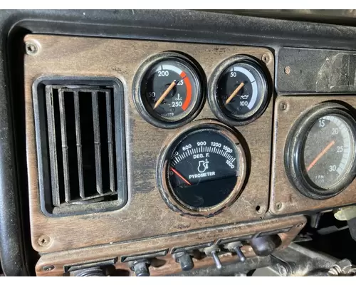 Freightliner FLD120 Dash Assembly