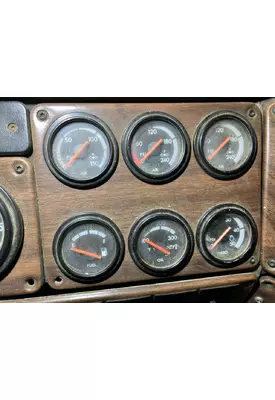 Freightliner FLD120 Dash Assembly