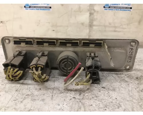 Freightliner FLD120 Dash Assembly