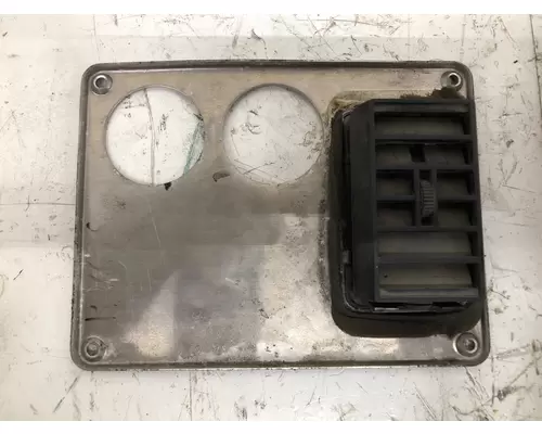 Freightliner FLD120 Dash Assembly