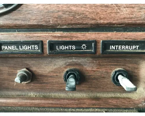 Freightliner FLD120 Dash Assembly