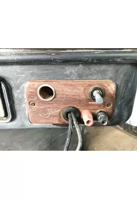 Freightliner FLD120 Dash Assembly