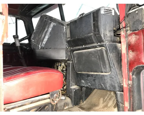 Freightliner FLD120 Dash Assembly
