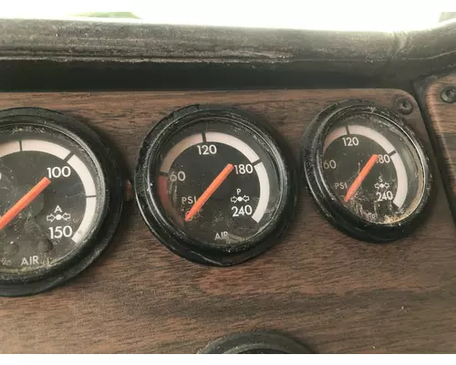 Freightliner FLD120 Dash Assembly