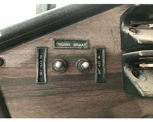 Freightliner FLD120 Dash Assembly