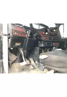 Freightliner FLD120 Dash Assembly