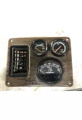 Freightliner FLD120 Dash Assembly