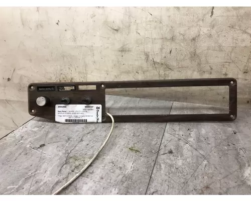 Freightliner FLD120 Dash Assembly