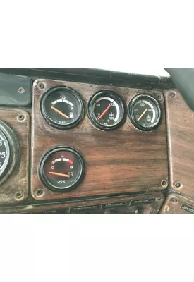 Freightliner FLD120 Dash Assembly