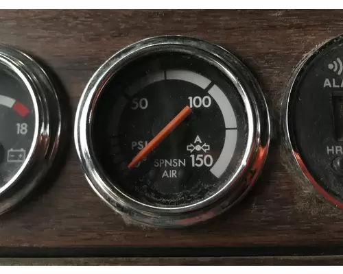 Freightliner FLD120 Dash Assembly