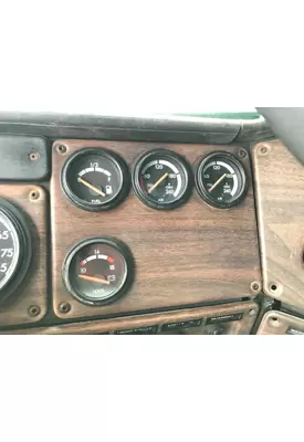 Freightliner FLD120 Dash Assembly