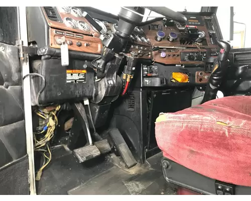 Freightliner FLD120 Dash Assembly