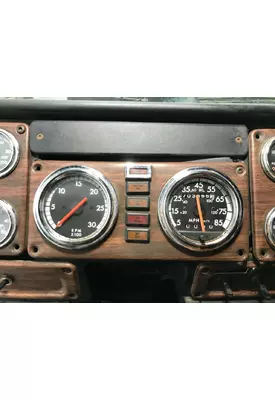 Freightliner FLD120 Dash Assembly