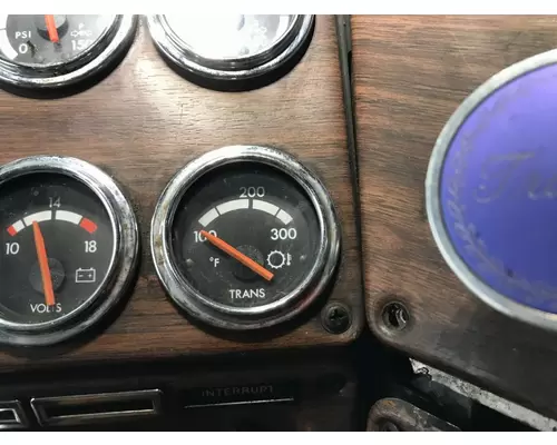 Freightliner FLD120 Dash Assembly