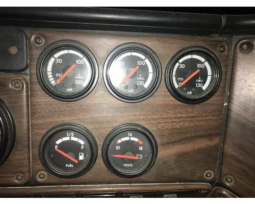 Freightliner FLD120 Dash Assembly