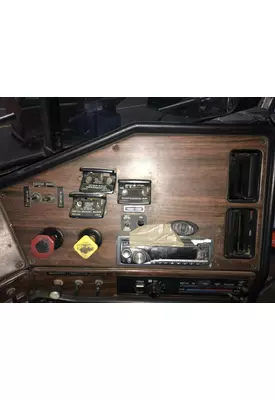 Freightliner FLD120 Dash Assembly