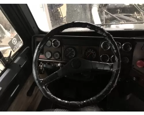 Freightliner FLD120 Dash Assembly