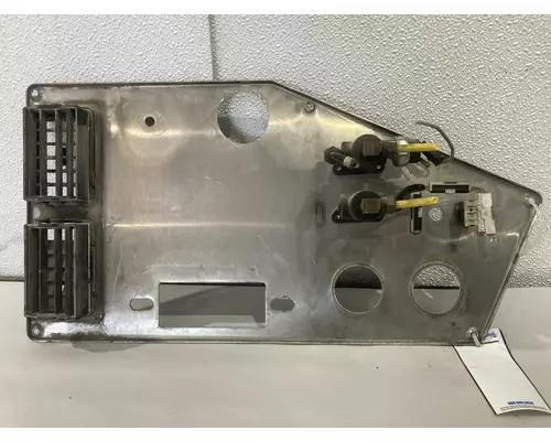 Freightliner FLD120 Dash Assembly