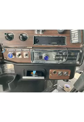 Freightliner FLD120 Dash Assembly