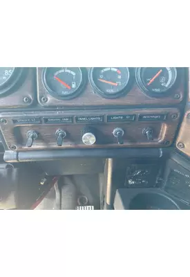 Freightliner FLD120 Dash Assembly