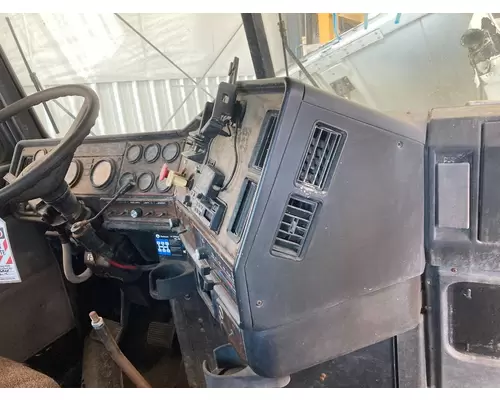 Freightliner FLD120 Dash Assembly