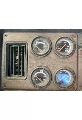 Freightliner FLD120 Dash Assembly