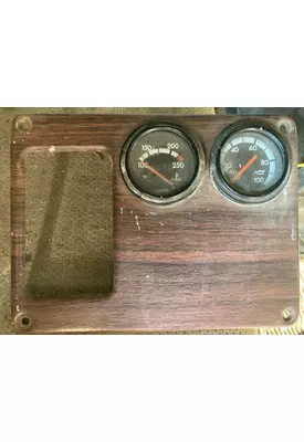 Freightliner FLD120 Dash Assembly