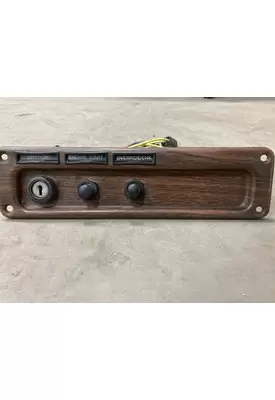 Freightliner FLD120 Dash Assembly