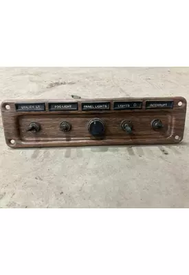 Freightliner FLD120 Dash Assembly