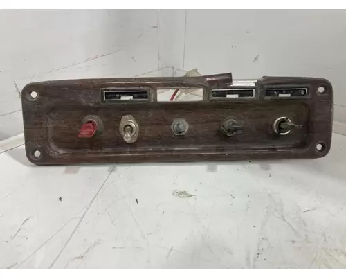 Freightliner FLD120 Dash Assembly