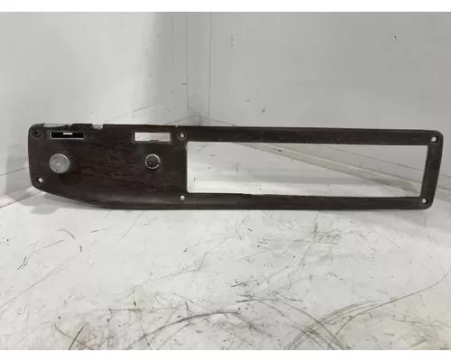 Freightliner FLD120 Dash Assembly