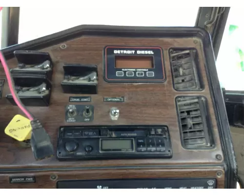 Freightliner FLD120 Dash Panel