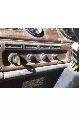 Freightliner FLD120 Dash Panel