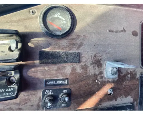 Freightliner FLD120 Dash Panel