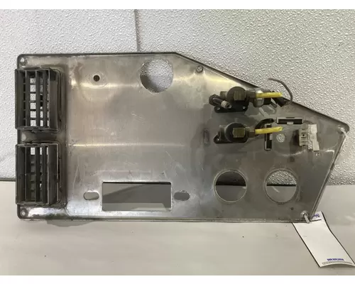 Freightliner FLD120 Dash Panel