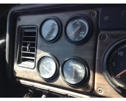 Freightliner FLD120 Dash Panel