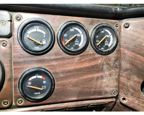 Freightliner FLD120 Dash Panel