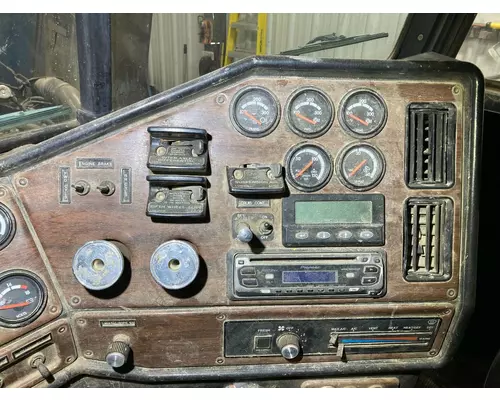 Freightliner FLD120 Dash Panel