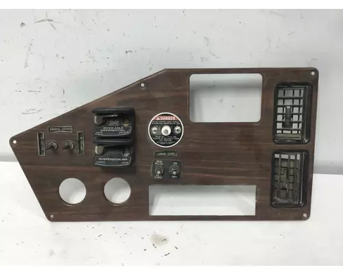 Freightliner FLD120 Dash Panel