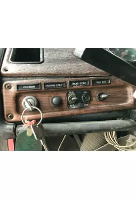 Freightliner FLD120 Dash Panel