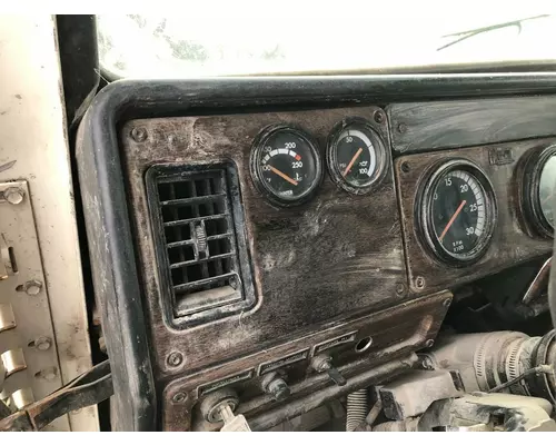 Freightliner FLD120 Dash Panel